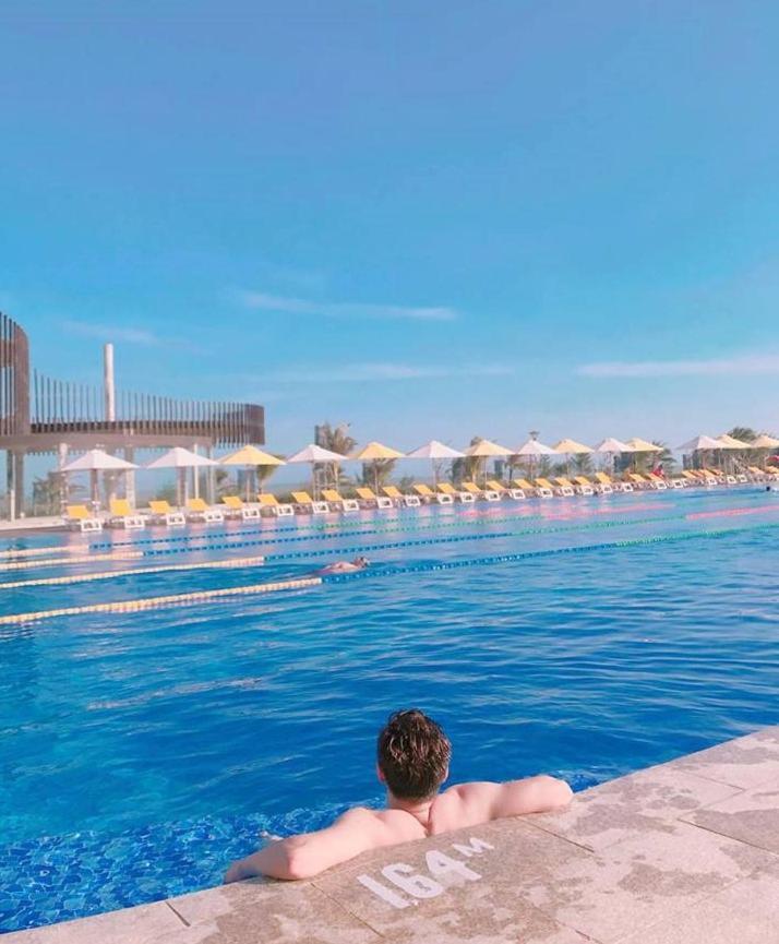 Oceanami Villa Resort: Beachfront Villas with Pool and BBQ in Long Hai Exterior photo